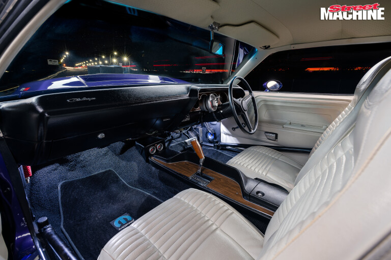 Street Machine Features Jon Mitchell Dodge Challenger Interior Front